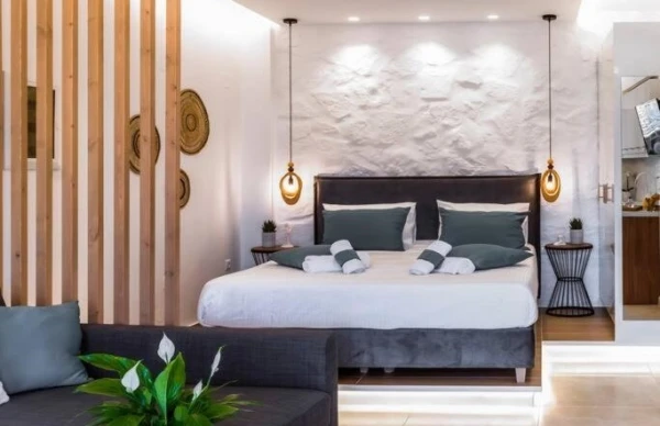 Sofilins Luxury Suite, Ανάληψη Χερσονήσου.