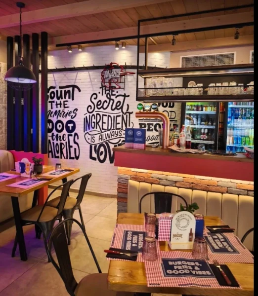 BURGER LAB